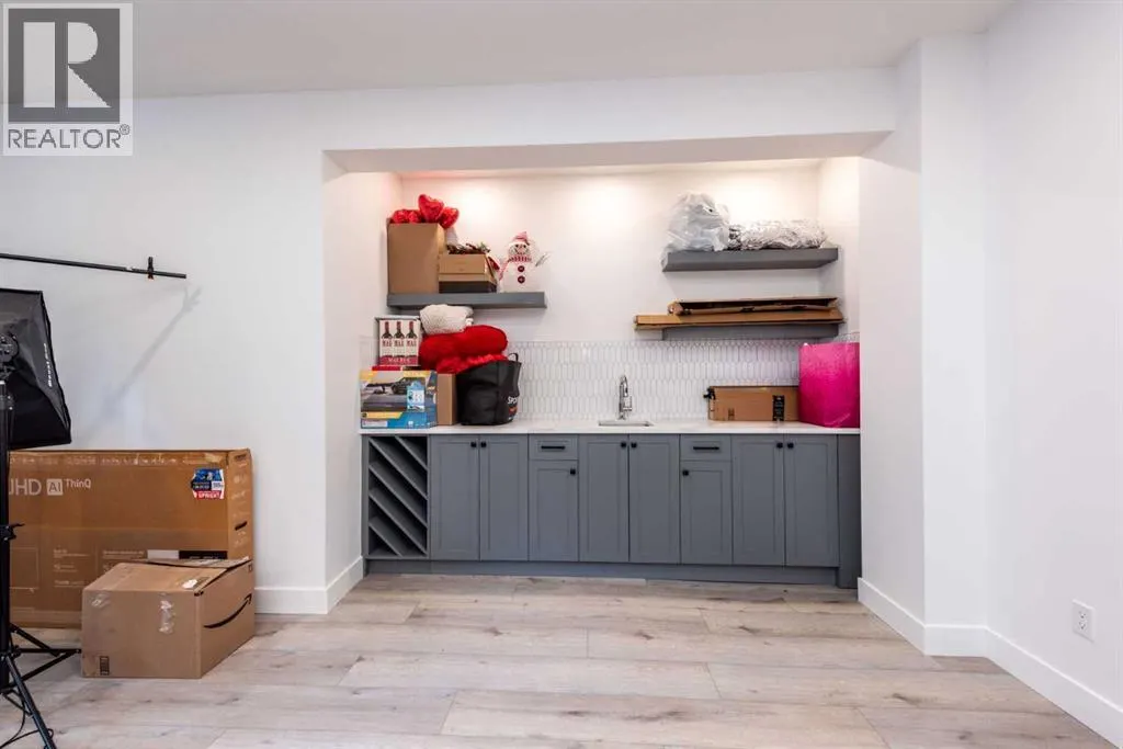 53 Hampstead Mews NW