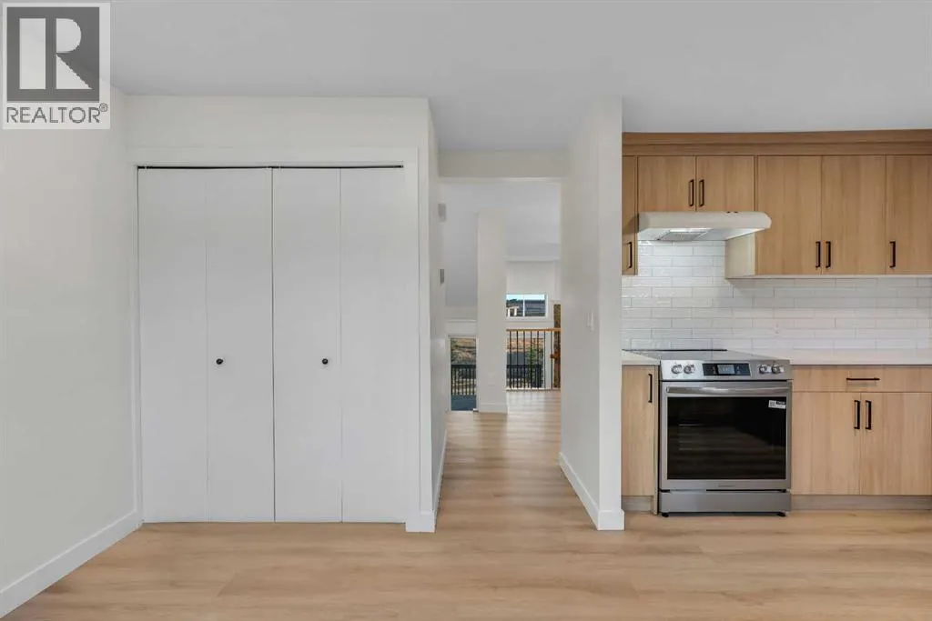 64, 23 Glamis Drive SW