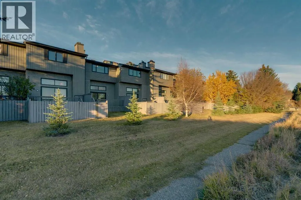 64, 23 Glamis Drive SW