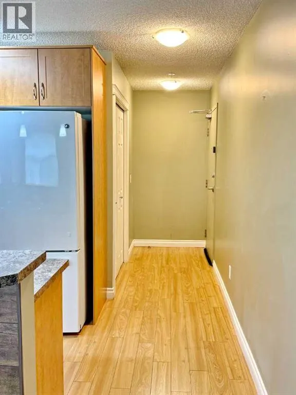 2126, 700 Willowbrook Road NW