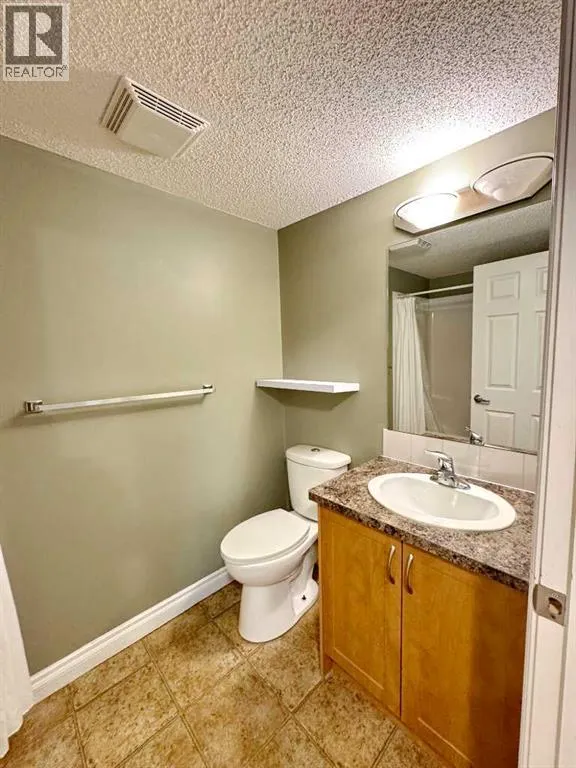 2126, 700 Willowbrook Road NW