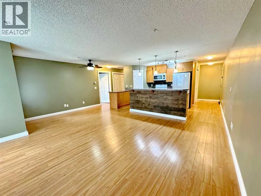 2126, 700 Willowbrook Road NW