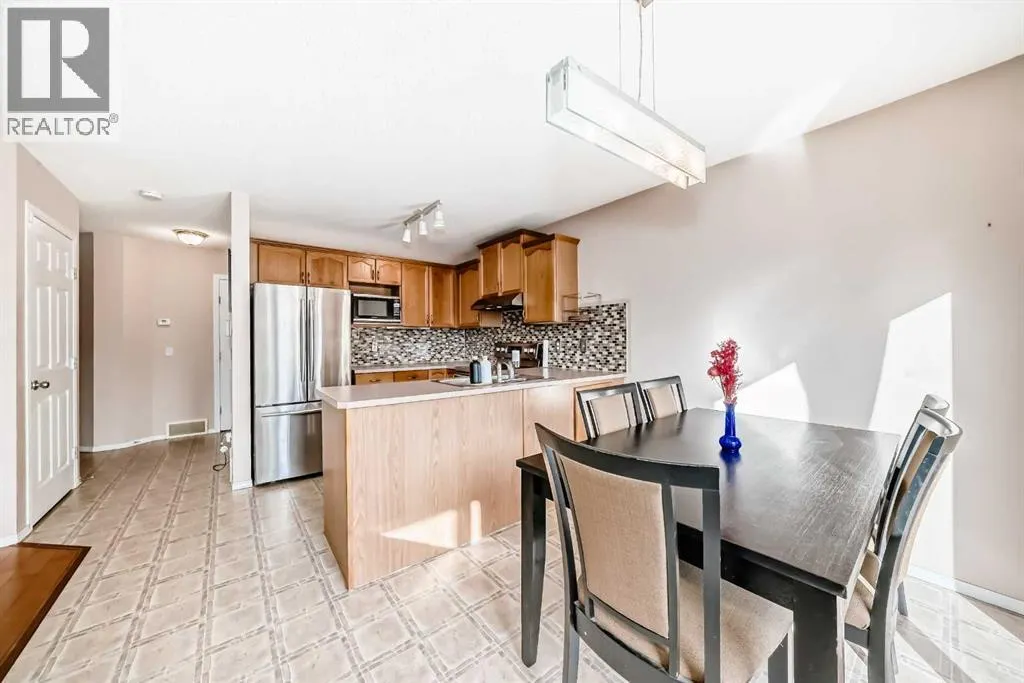 238 Bridleridge Way SW