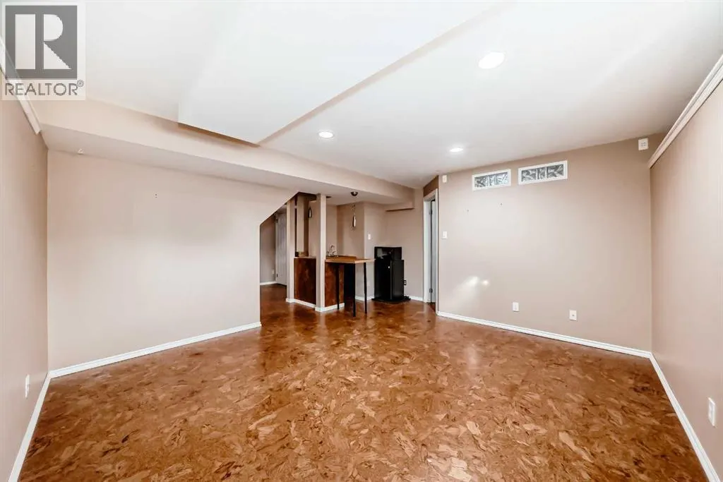 238 Bridleridge Way SW