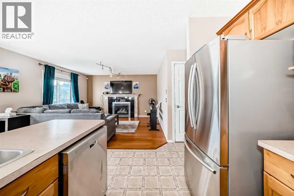 238 Bridleridge Way SW