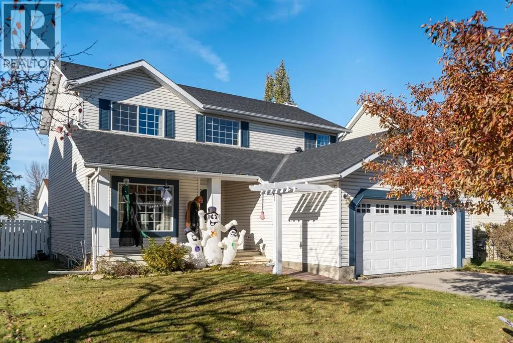 18 Westridge Crescent