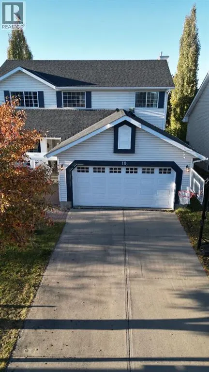 18 Westridge Crescent