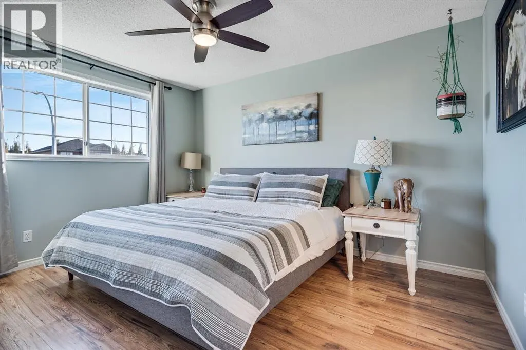 18 Westridge Crescent