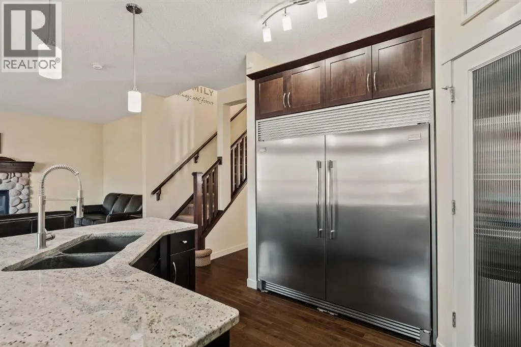 42 Drake Landing Drive