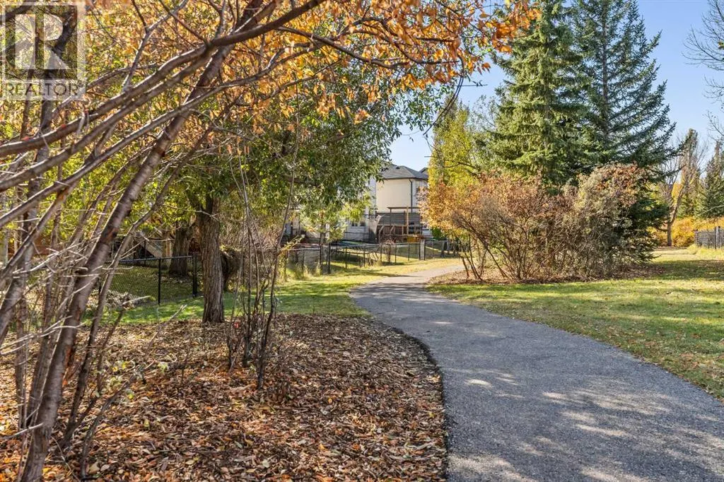 42 Drake Landing Drive