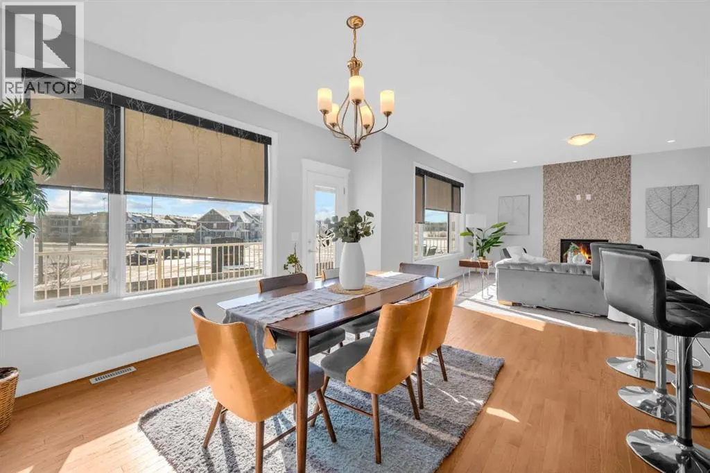 660 Reynolds Crescent SW