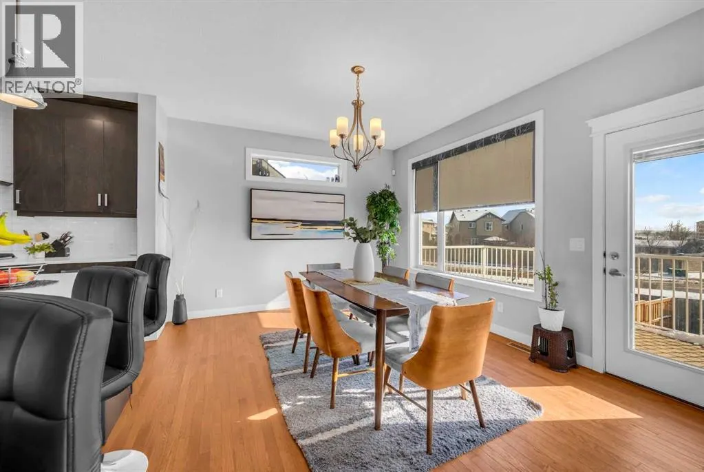 660 Reynolds Crescent SW