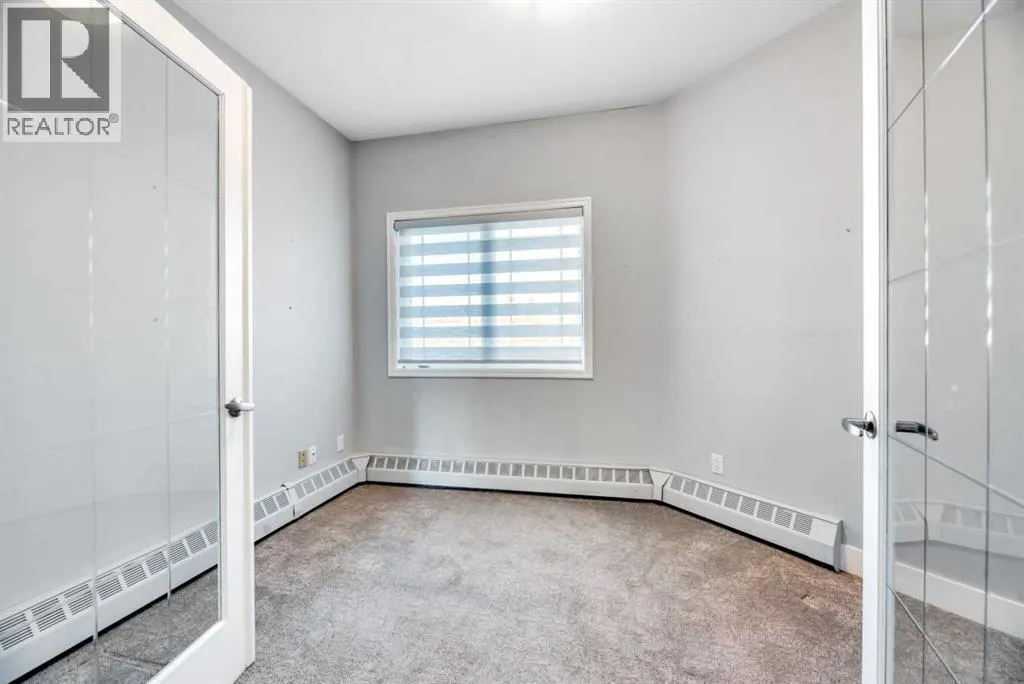 112, 43 Westlake Circle