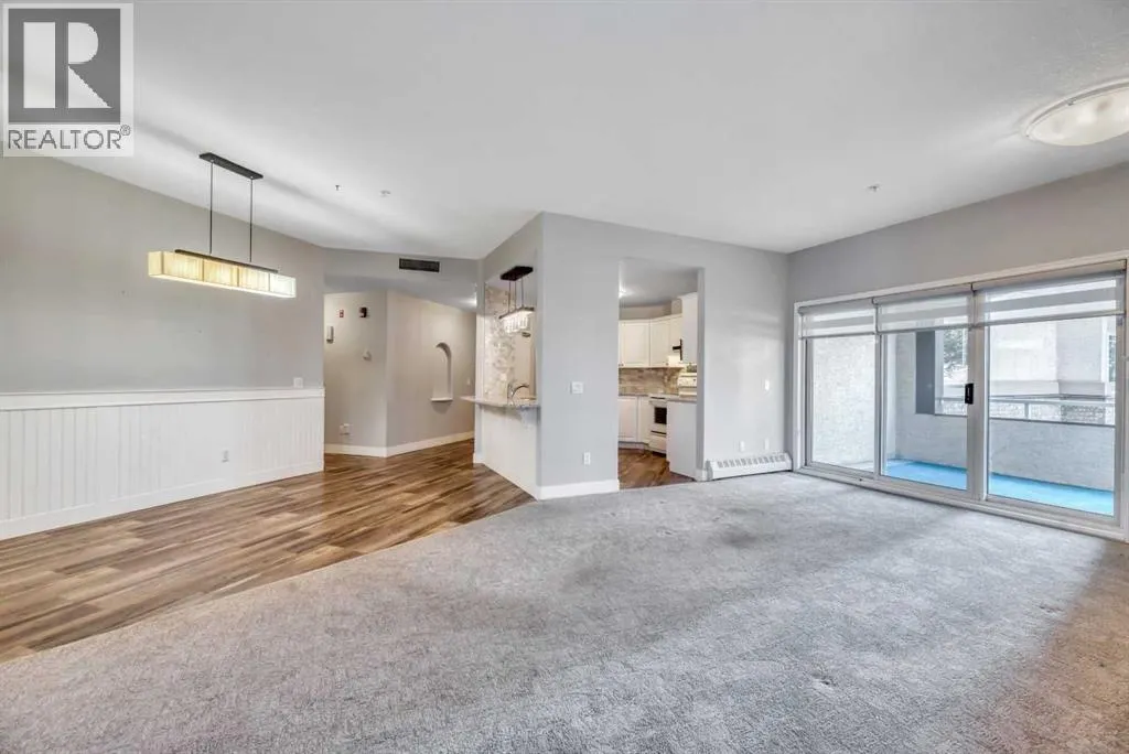 112, 43 Westlake Circle