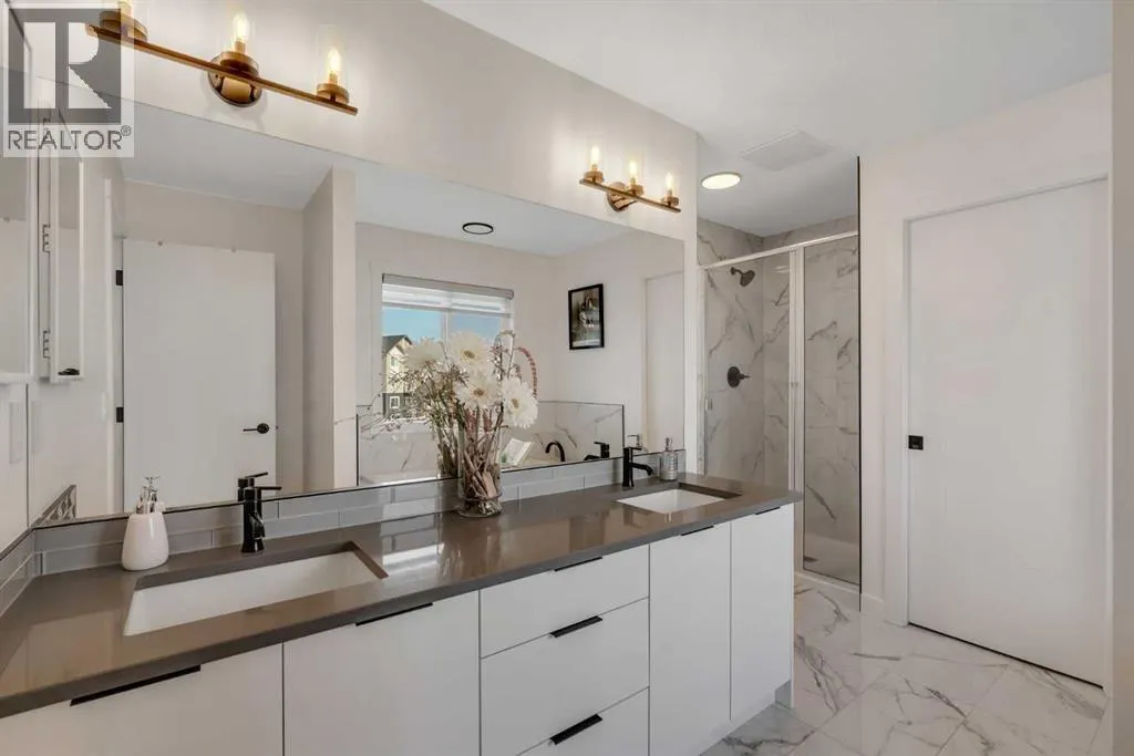 1315 Bayside Drive SW