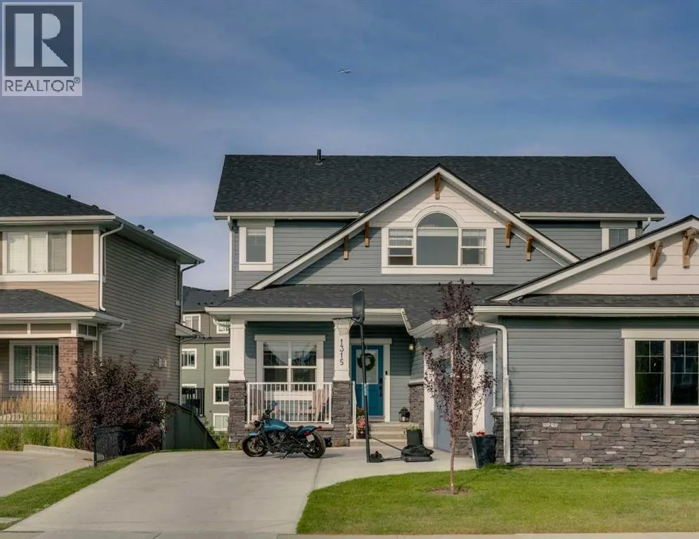 1315 Bayside Drive SW