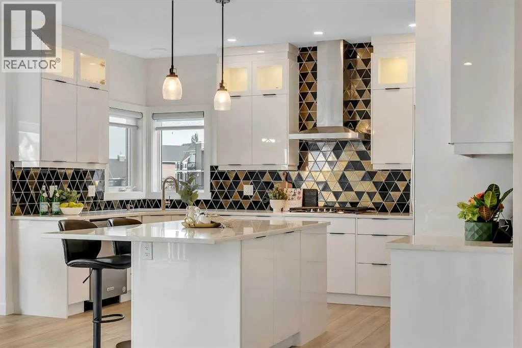 1315 Bayside Drive SW