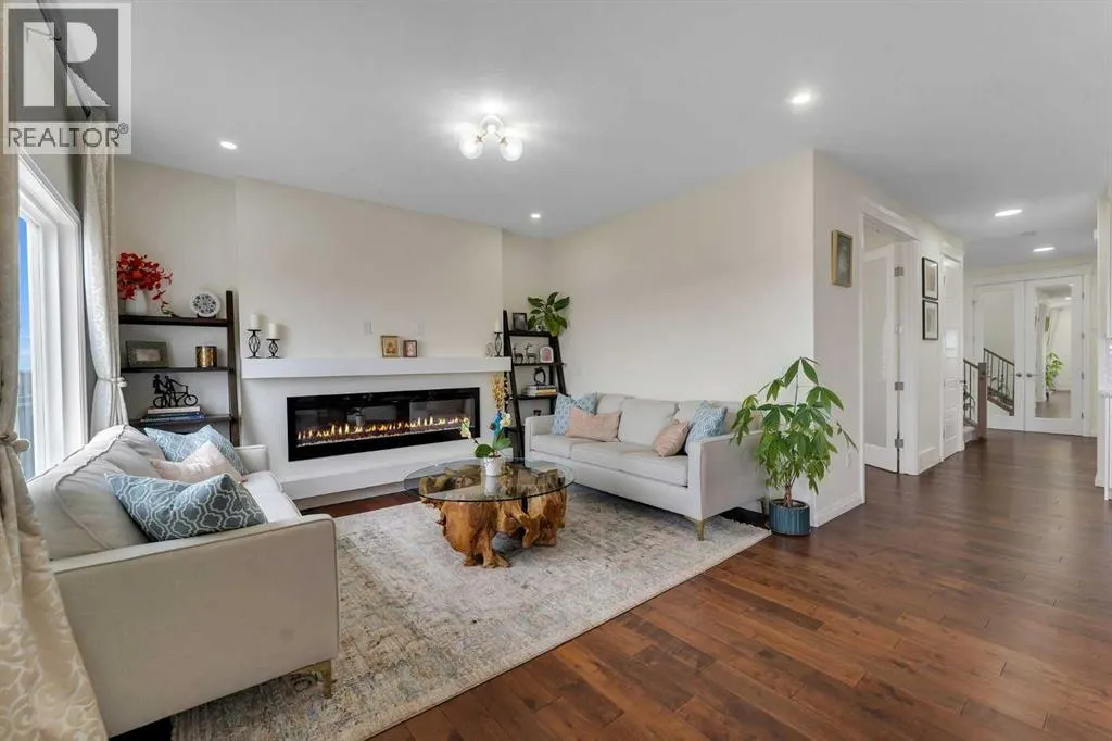 838 Edgefield Street