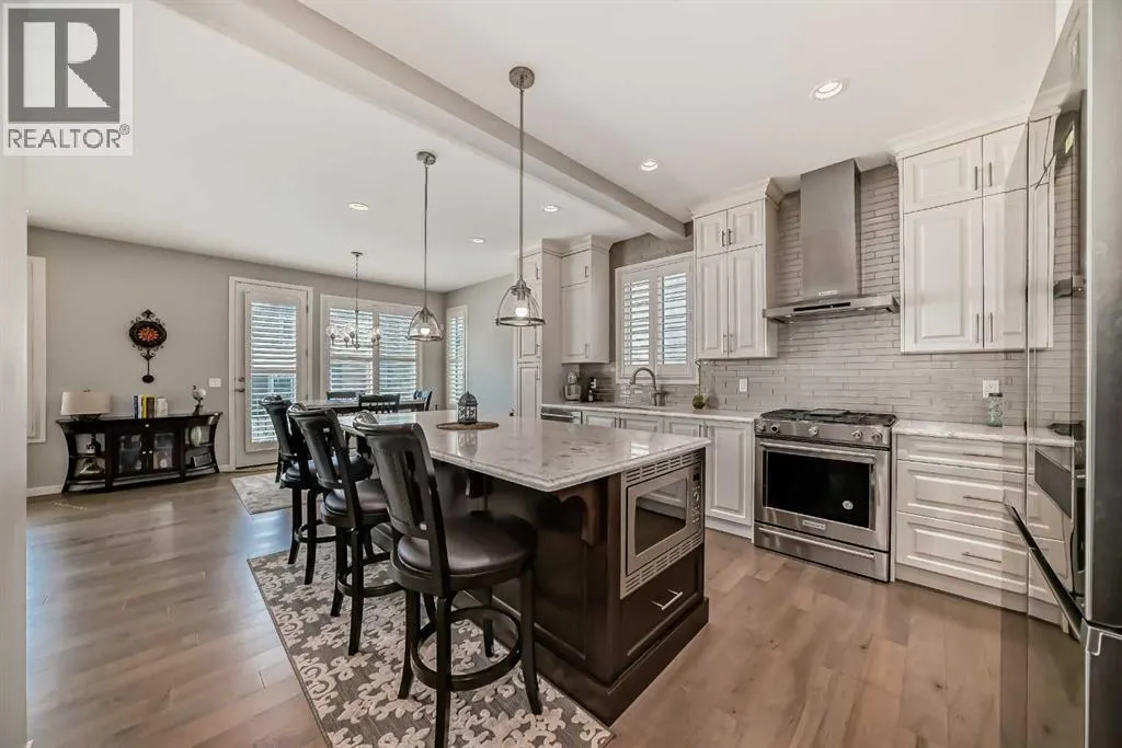 226 West Grove Point SW