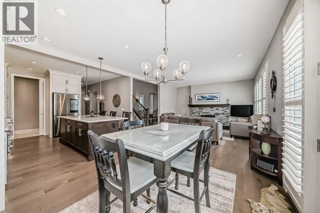 226 West Grove Point SW