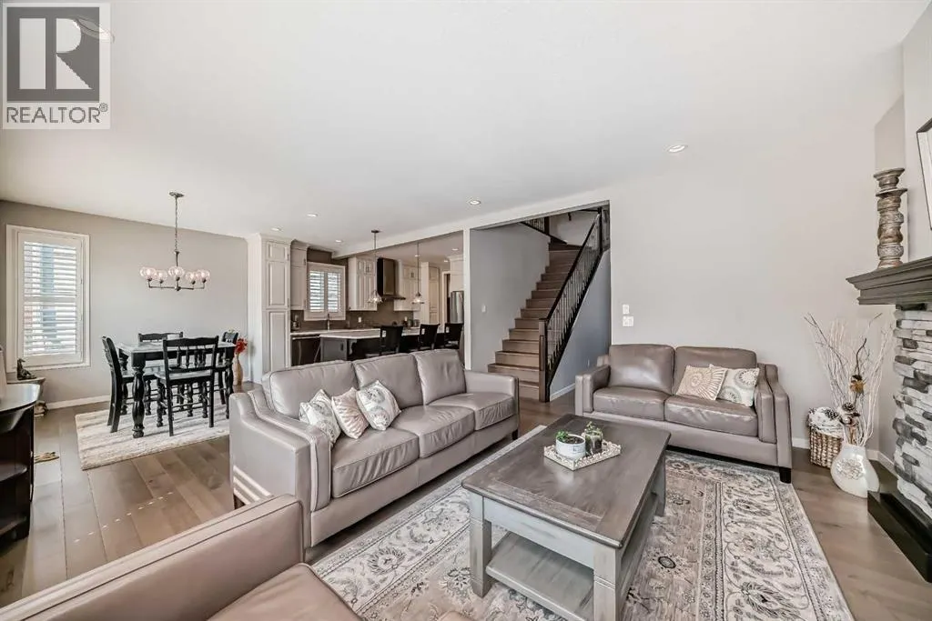 226 West Grove Point SW