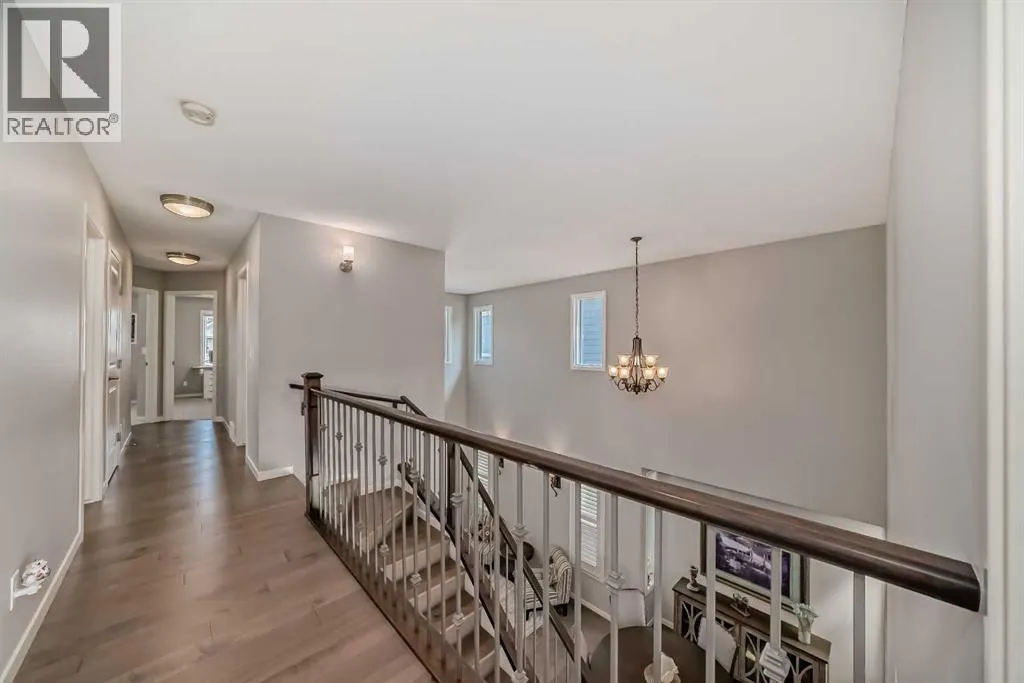 226 West Grove Point SW