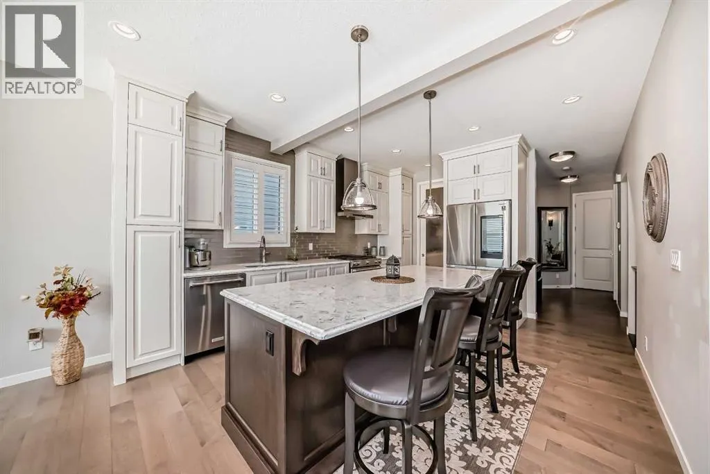 226 West Grove Point SW