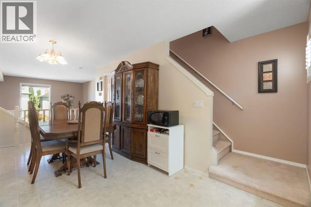 122 Bridlewood Lane SW