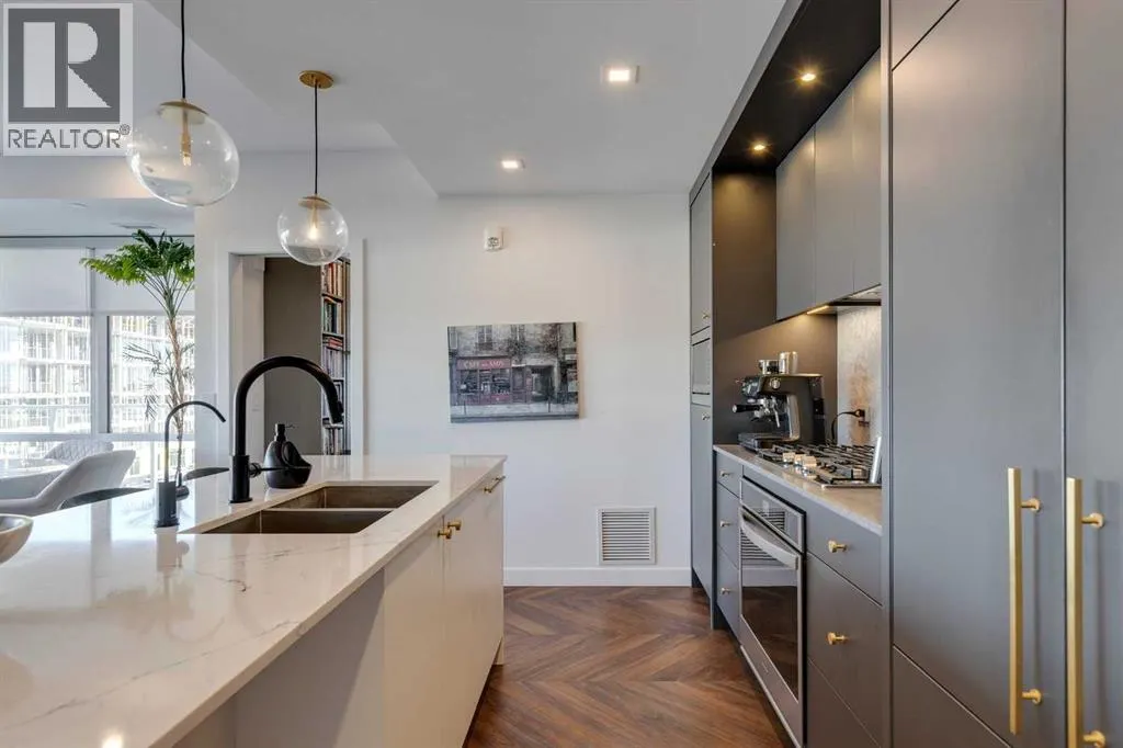 501, 8505 Broadcast Avenue SW