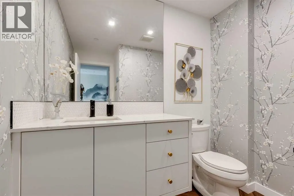 501, 8505 Broadcast Avenue SW