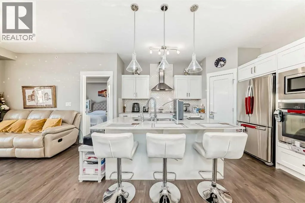 405, 10 Walgrove Walk SE