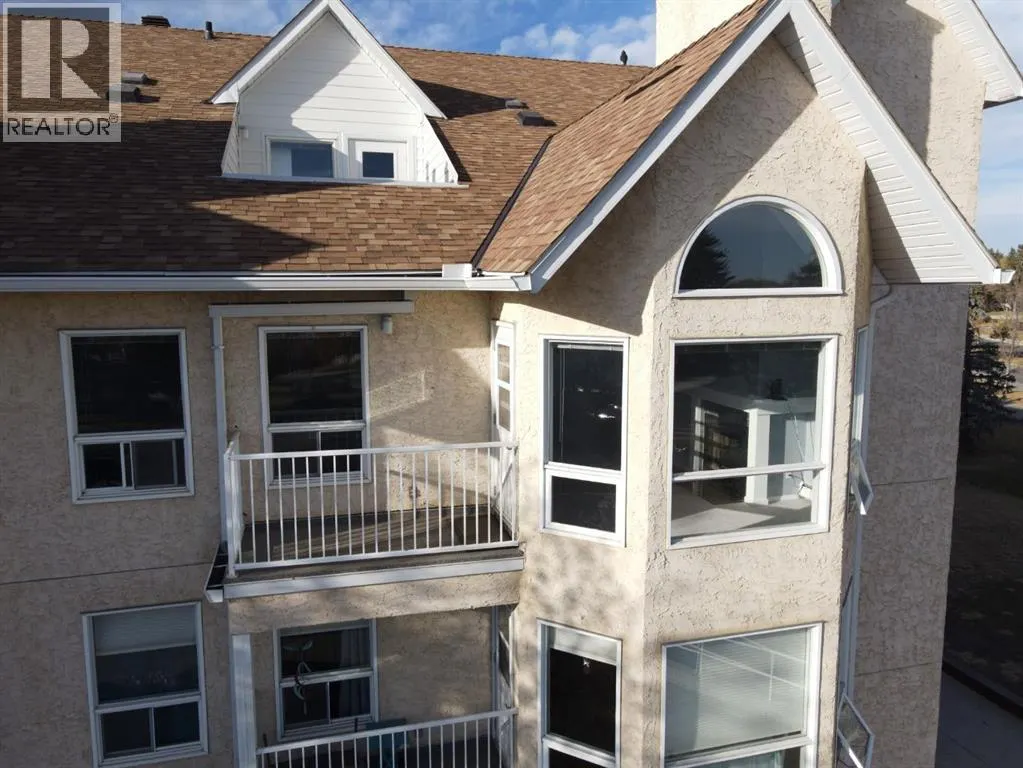 309, 102 Centre Court