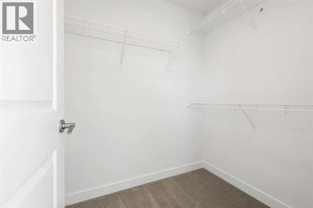 7039 Rangeview Avenue SE