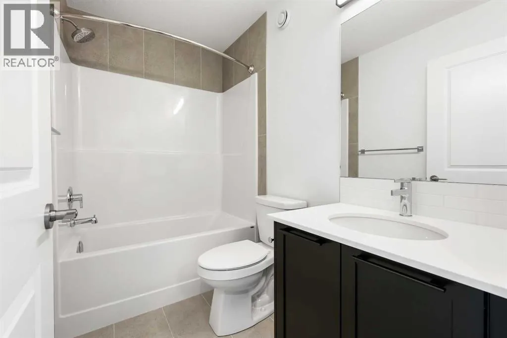 7039 Rangeview Avenue SE