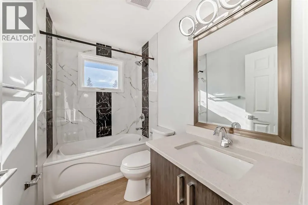 207 Pinecliff Way NE