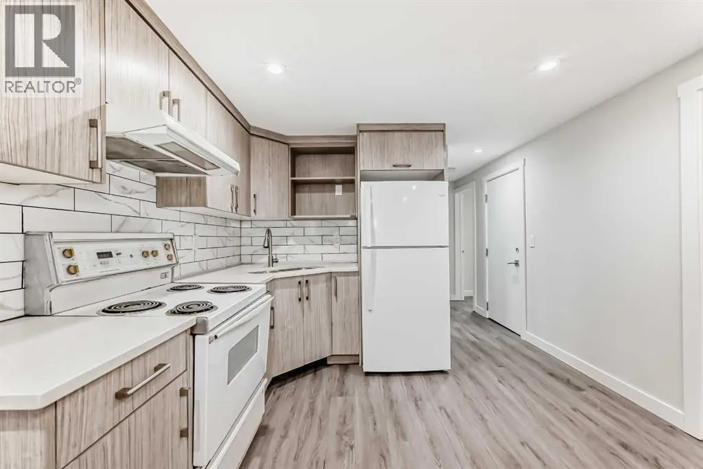 207 Pinecliff Way NE