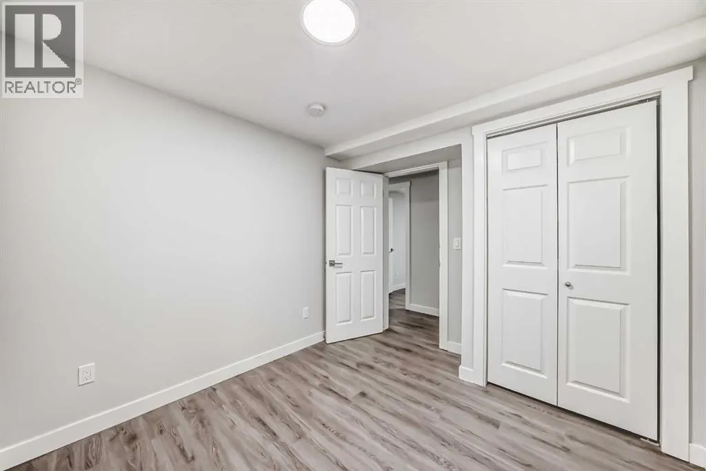 207 Pinecliff Way NE