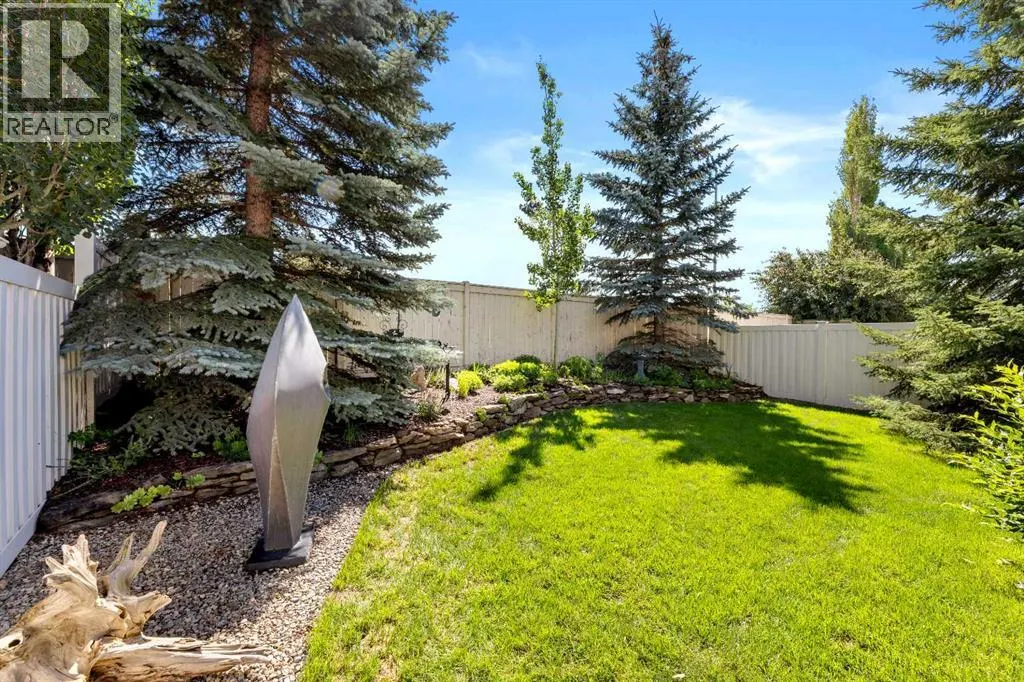 164 Stonegate Close NW