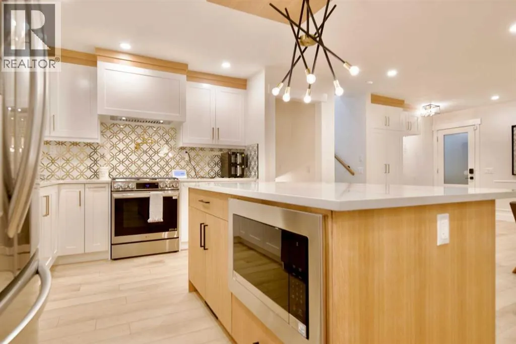 619 Arlington Drive SE