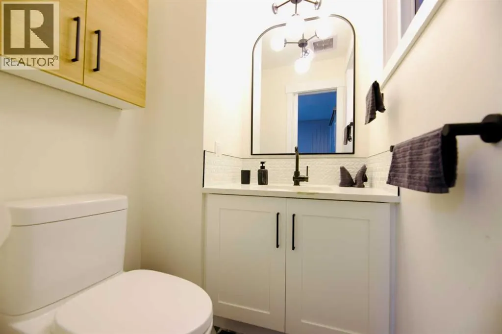 619 Arlington Drive SE