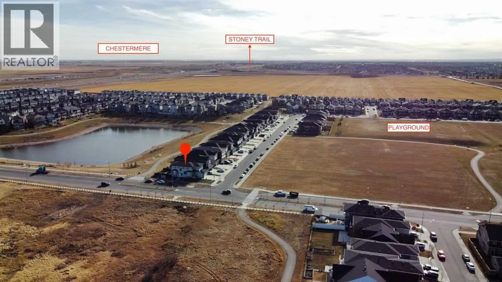 391 Corner Meadows Avenue NE