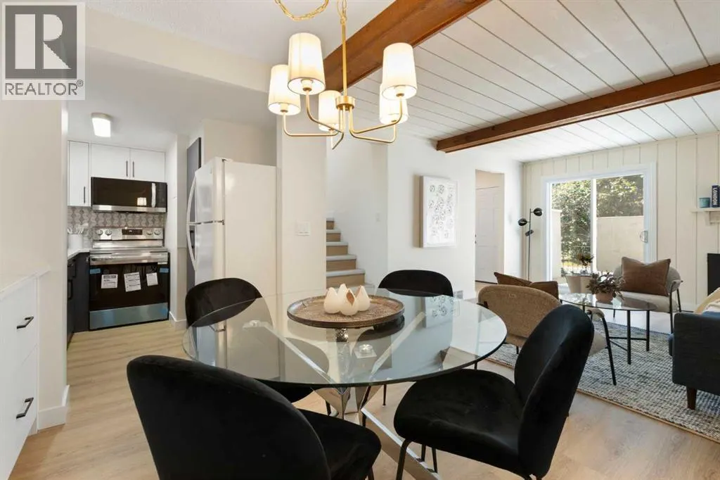 7, 4915 45 Street SW