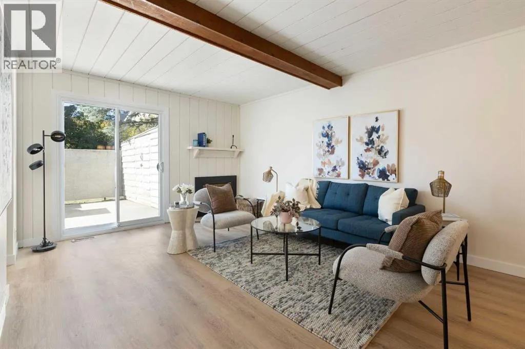 7, 4915 45 Street SW