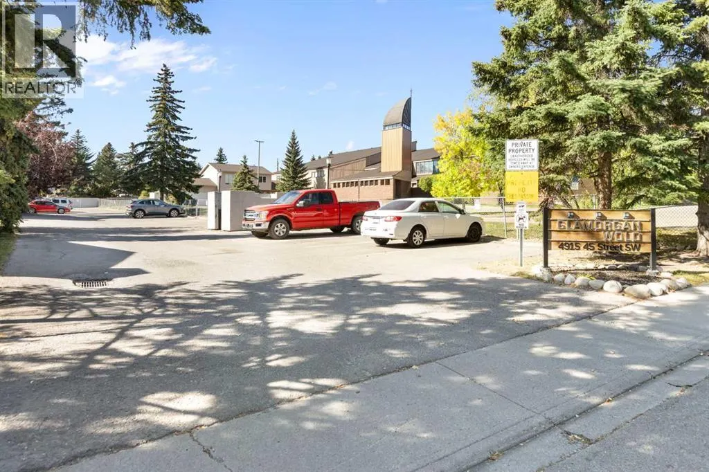 7, 4915 45 Street SW