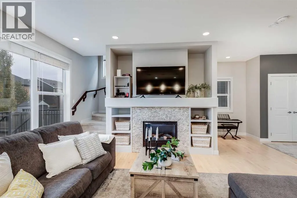 1908 Baywater Alley SW