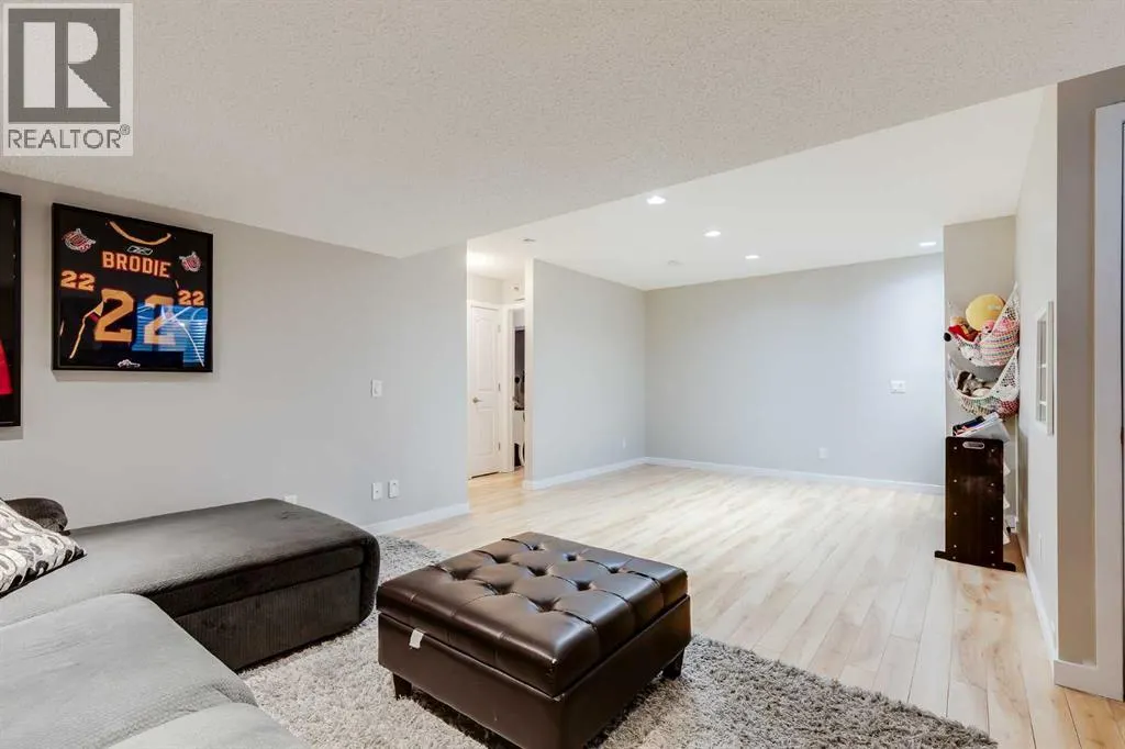 1908 Baywater Alley SW