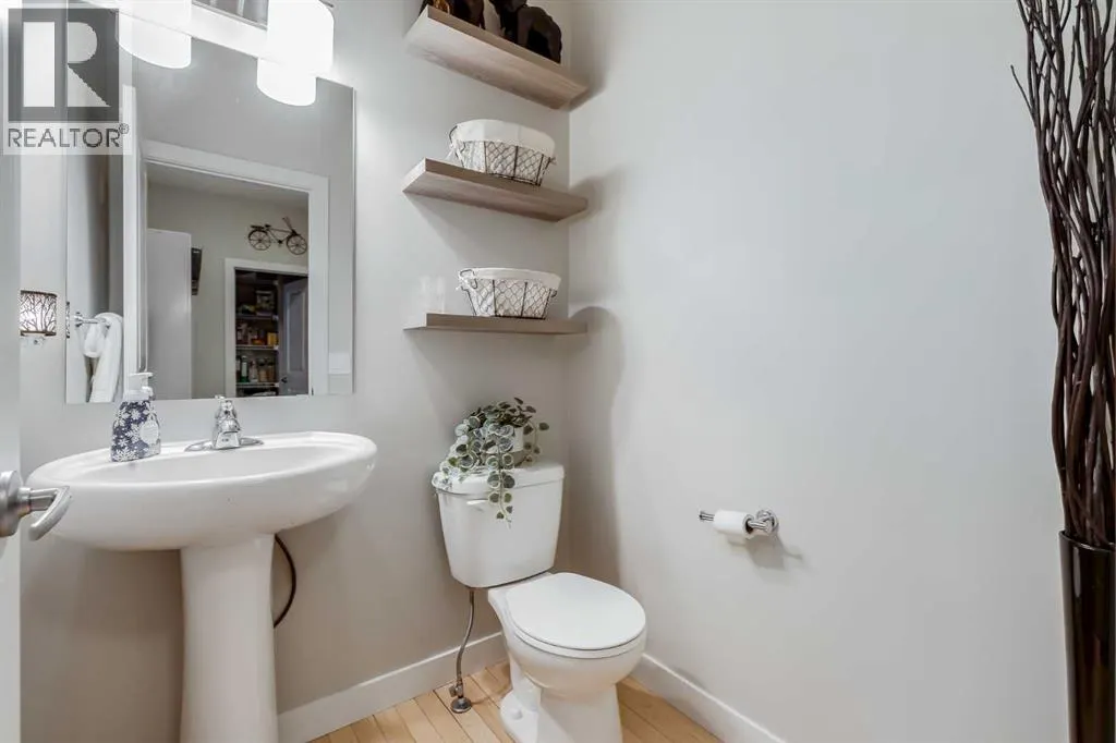 1908 Baywater Alley SW