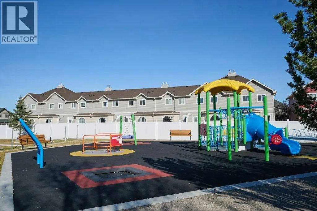 165 Bayside Point SW