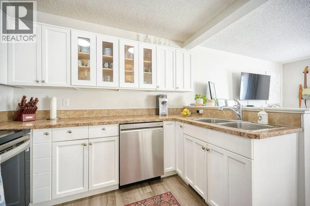 165 Bayside Point SW