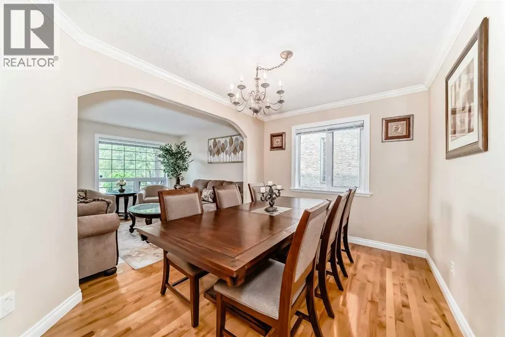 146 Scenic View Close NW